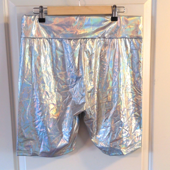 Rainbow Metallic Silver Shorts - Picture 2 of 8